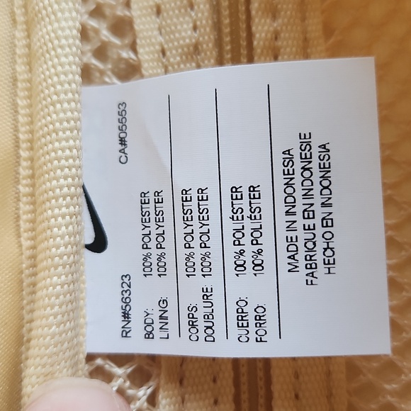 Nike EUC yellow belt bag - Picture 7 of 8